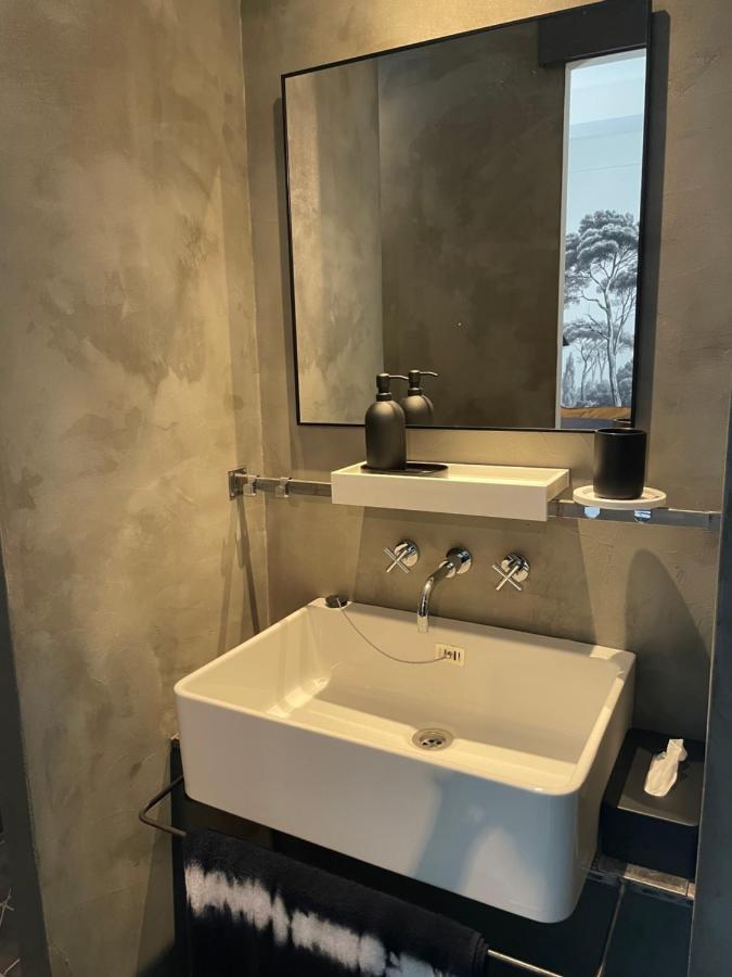 Bed and breakfast Madame Les Vans - Chambre D'Hotes - Charme Et Design Extérieur photo